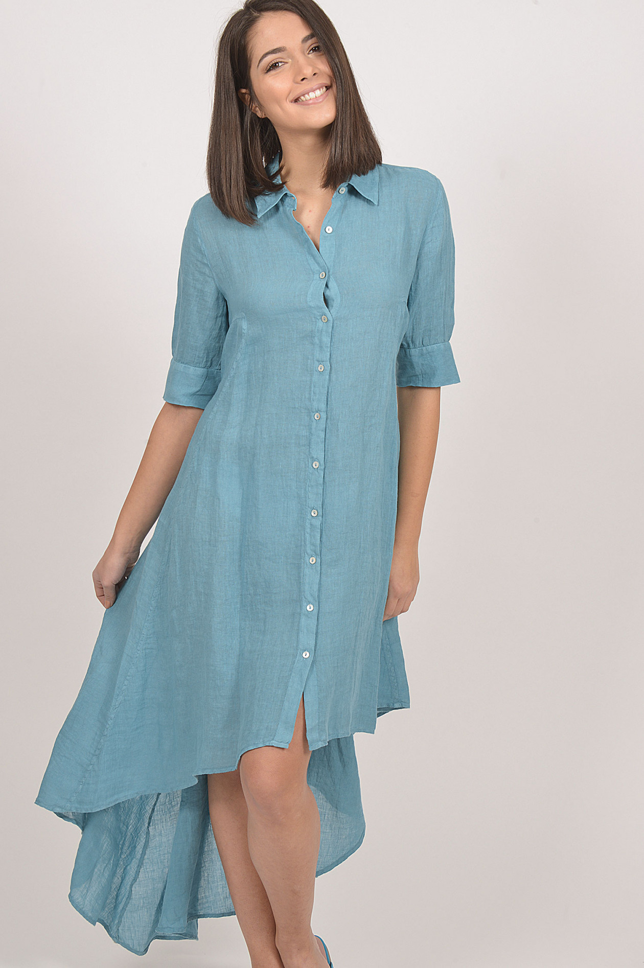 Vokuhila - Kleid aus Leinen in Türkis Vokuhila - Kleid aus Leinen in Türkis