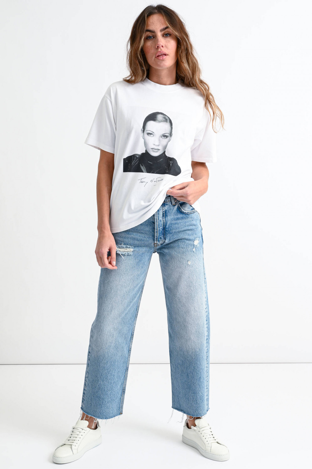 Anine Bing T-Shirt KATE MOSS in Weiß | GRUENER.AT Anine Bing T-Shirt KATE MOSS in Weiß | GRUENER.AT