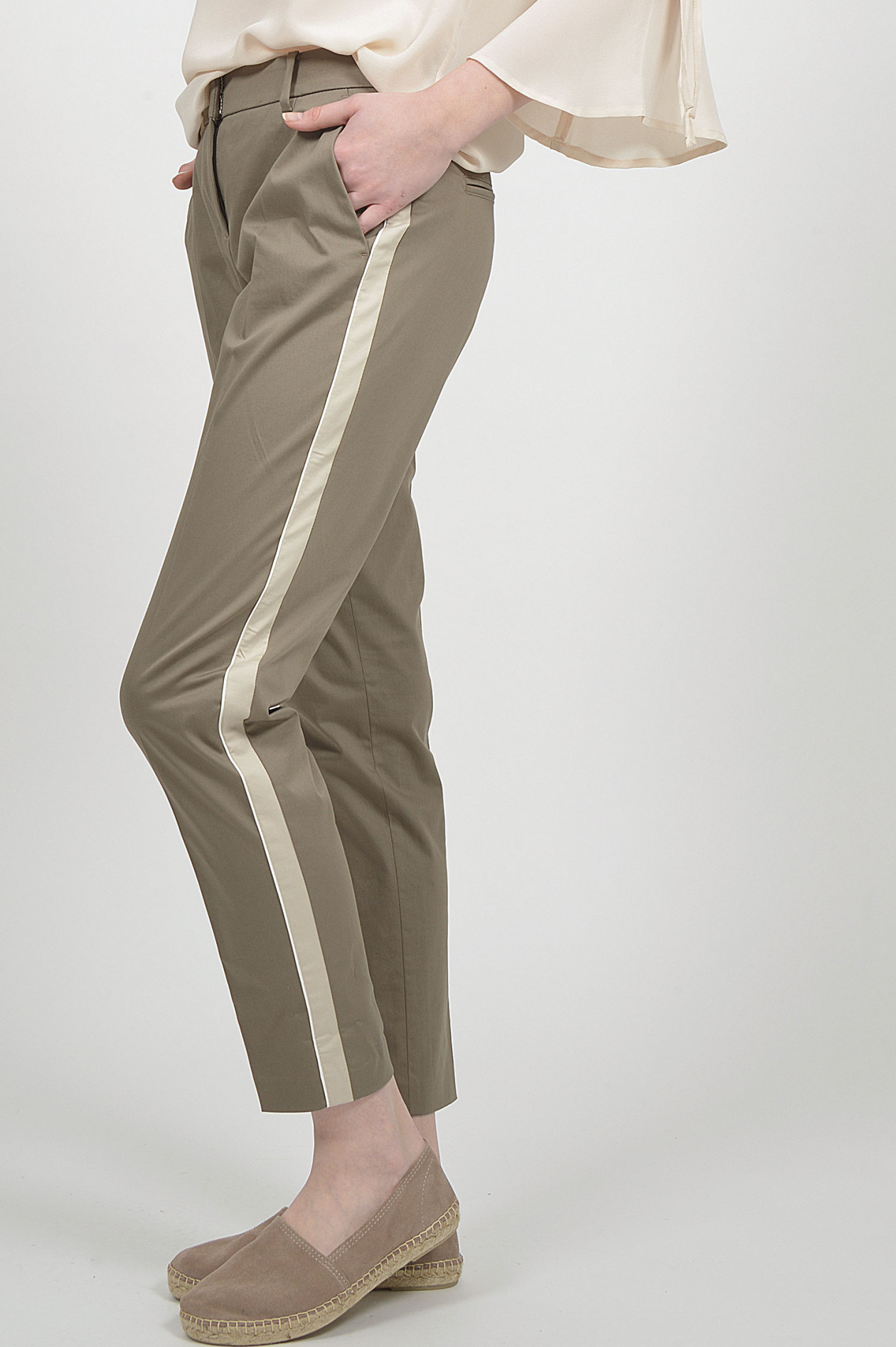 Hose beige mit galonstreifen Clearance