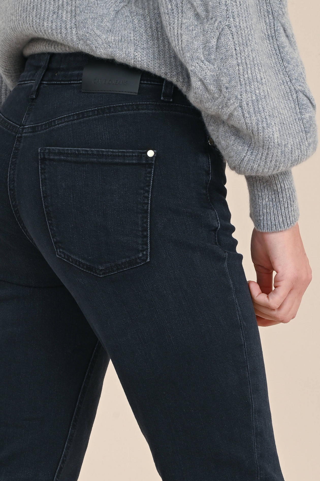 Cambio jeans hotsell website