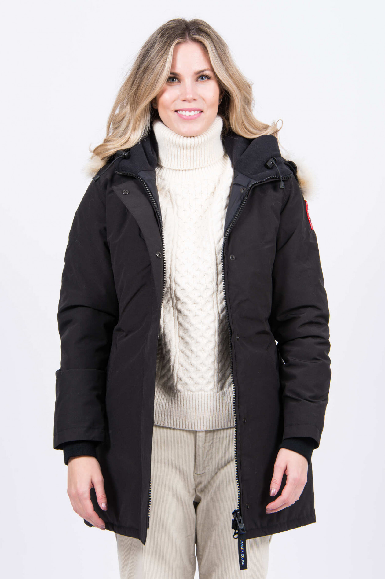 Canada Goose Winterparka VICTORIA mit Echtpelz in Schwarz | GRUENER.AT