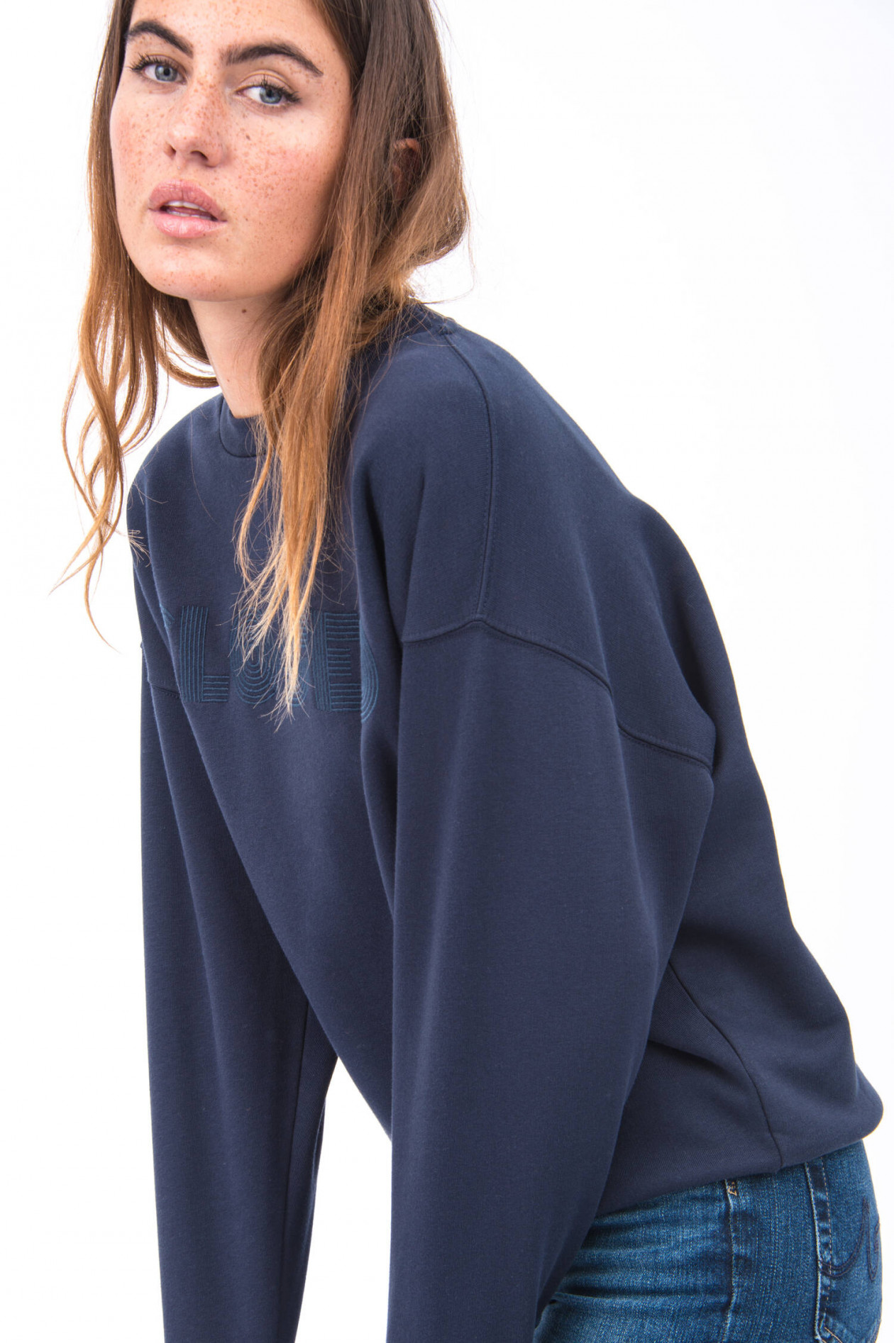 Closed Sweater mit Aufschrift in Dunkelblau | GRUENER.AT Closed Sweater in Blau meliert | GRUENER.AT