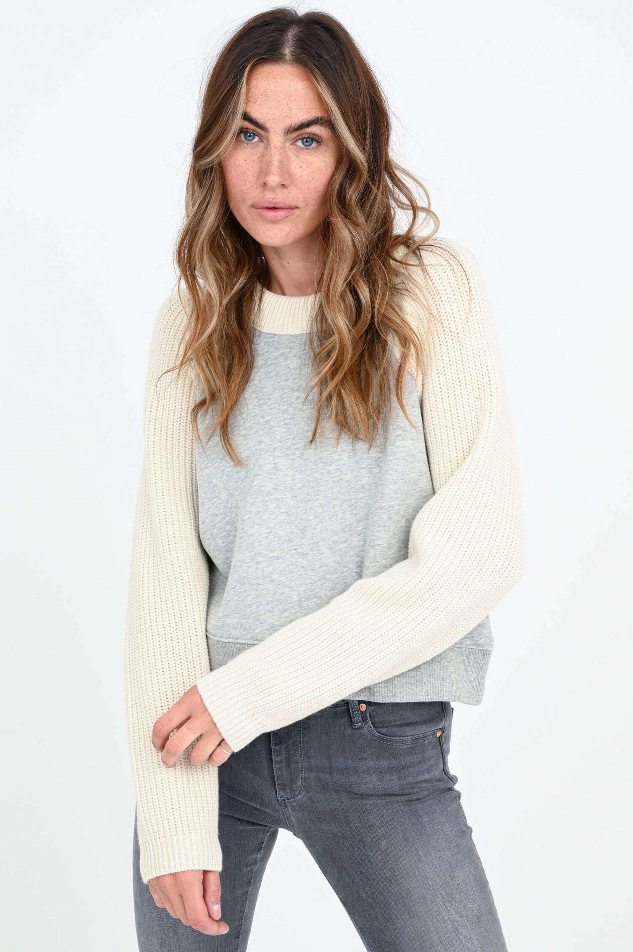 Oversized Sweater mit Strickarm in Grau Creme