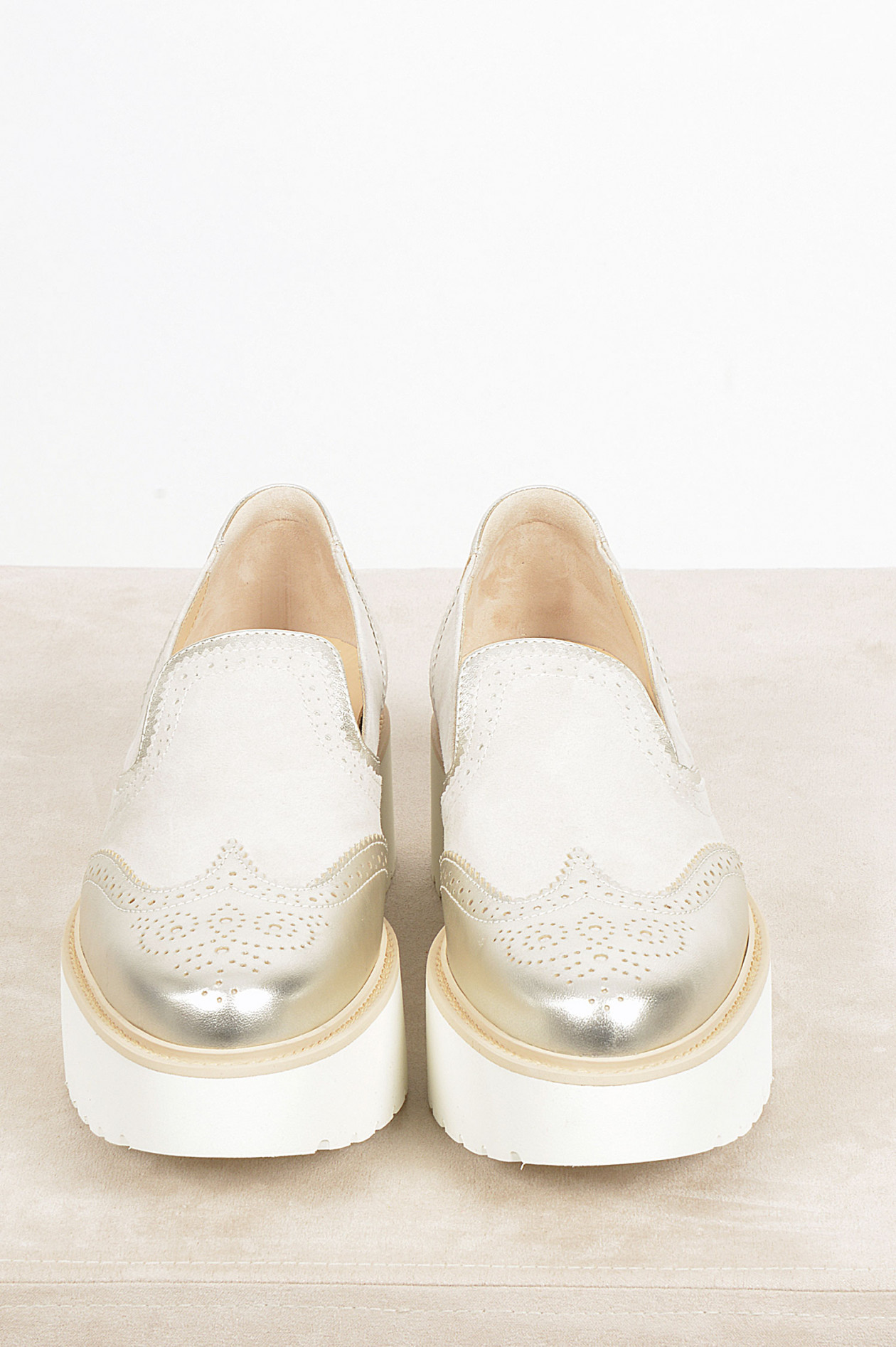 Hogan Slipper mit Plateausohle in Beige Silber GRUENER.AT