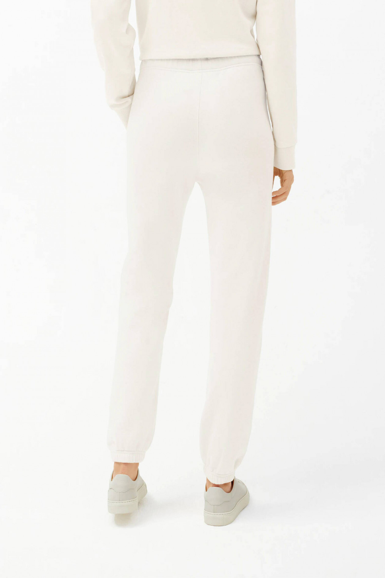 Juvia sweatpants loose fit deals