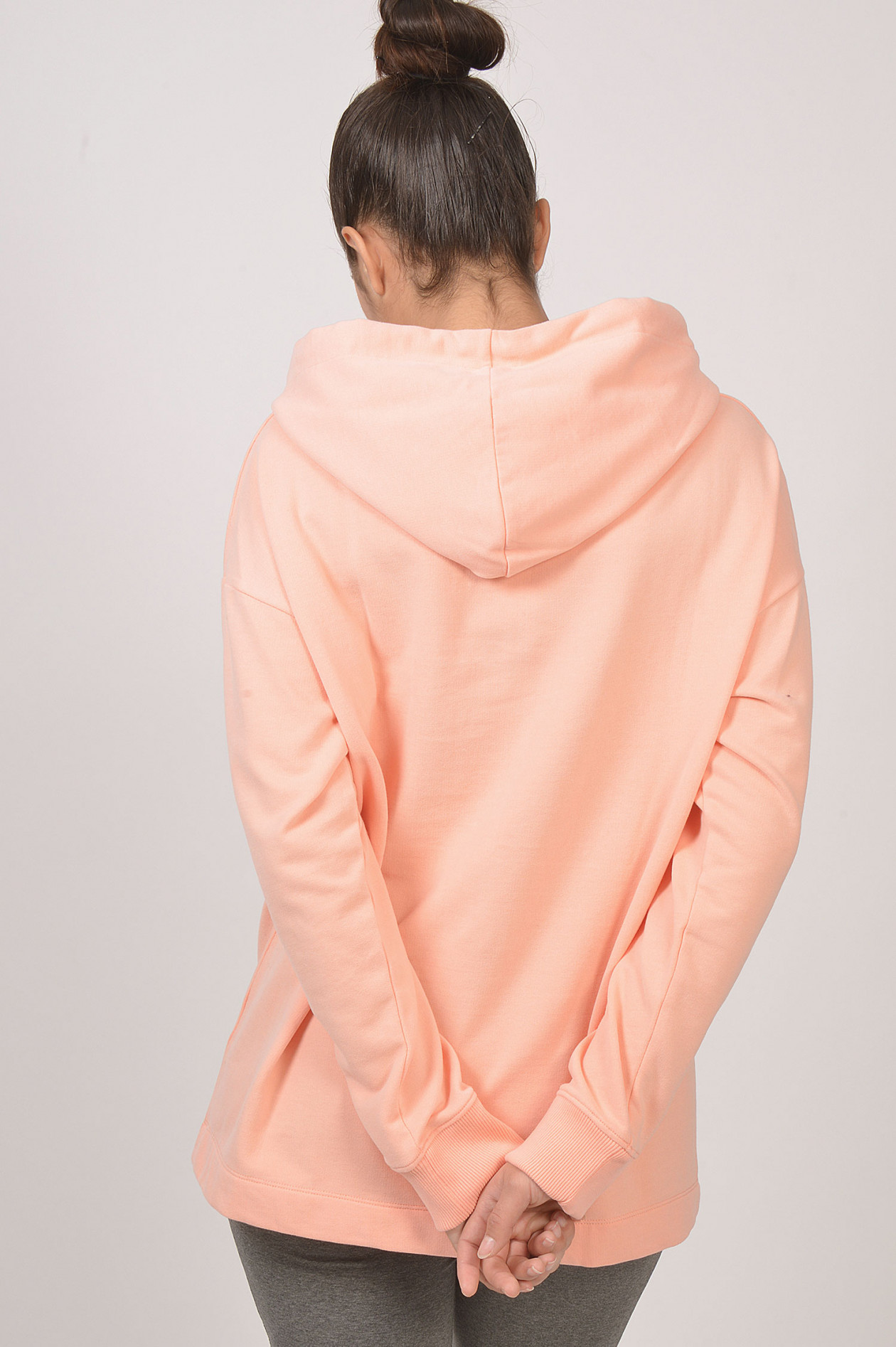 Juvia Sweatshirt mit Kapuze in Lachs | GRUENER.AT Juvia Sweatshirt mit Kapuze in Lachs | GRUENER.AT