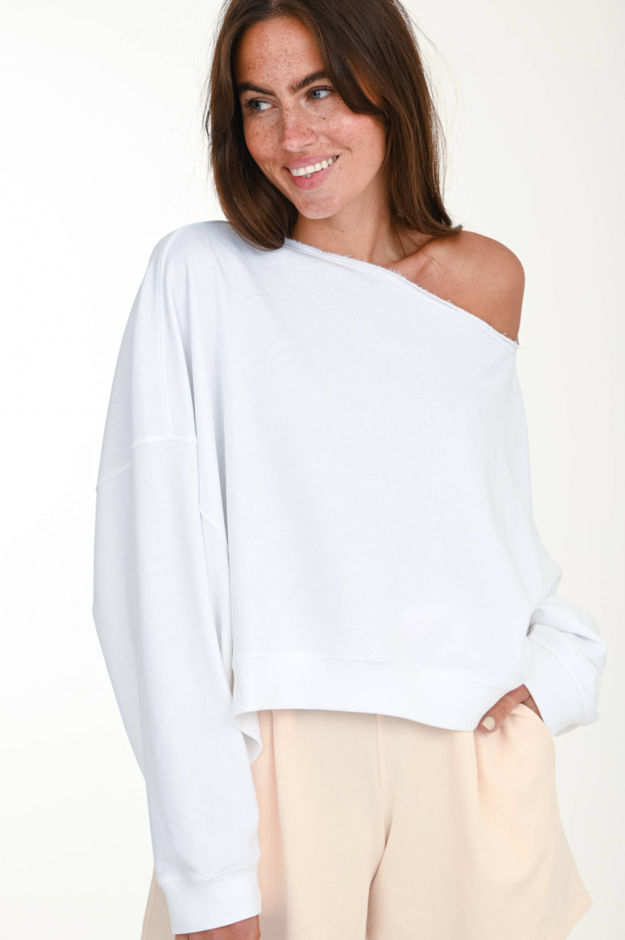 Off shoulder pullover weiß sales