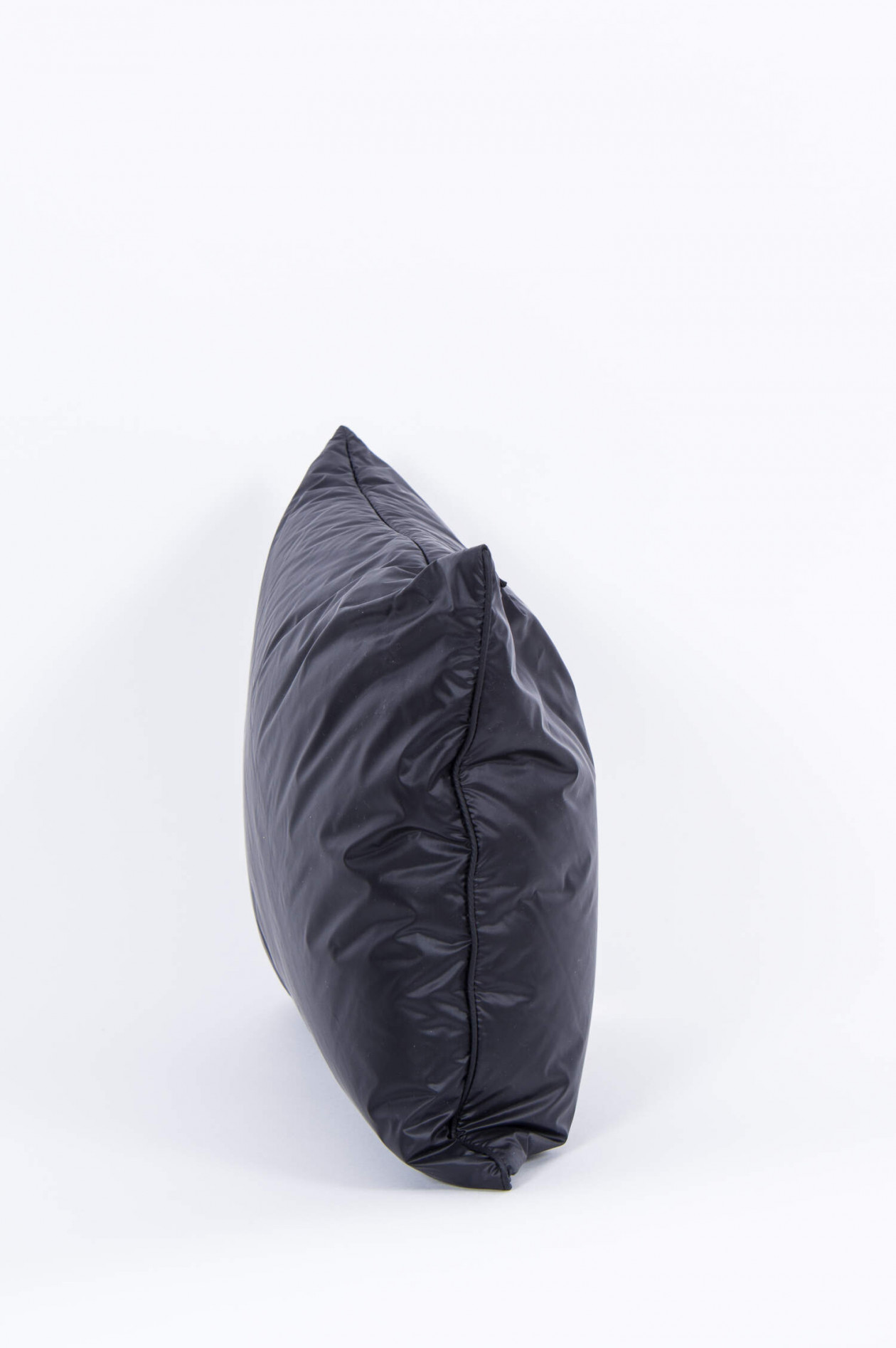 moncler bin bag