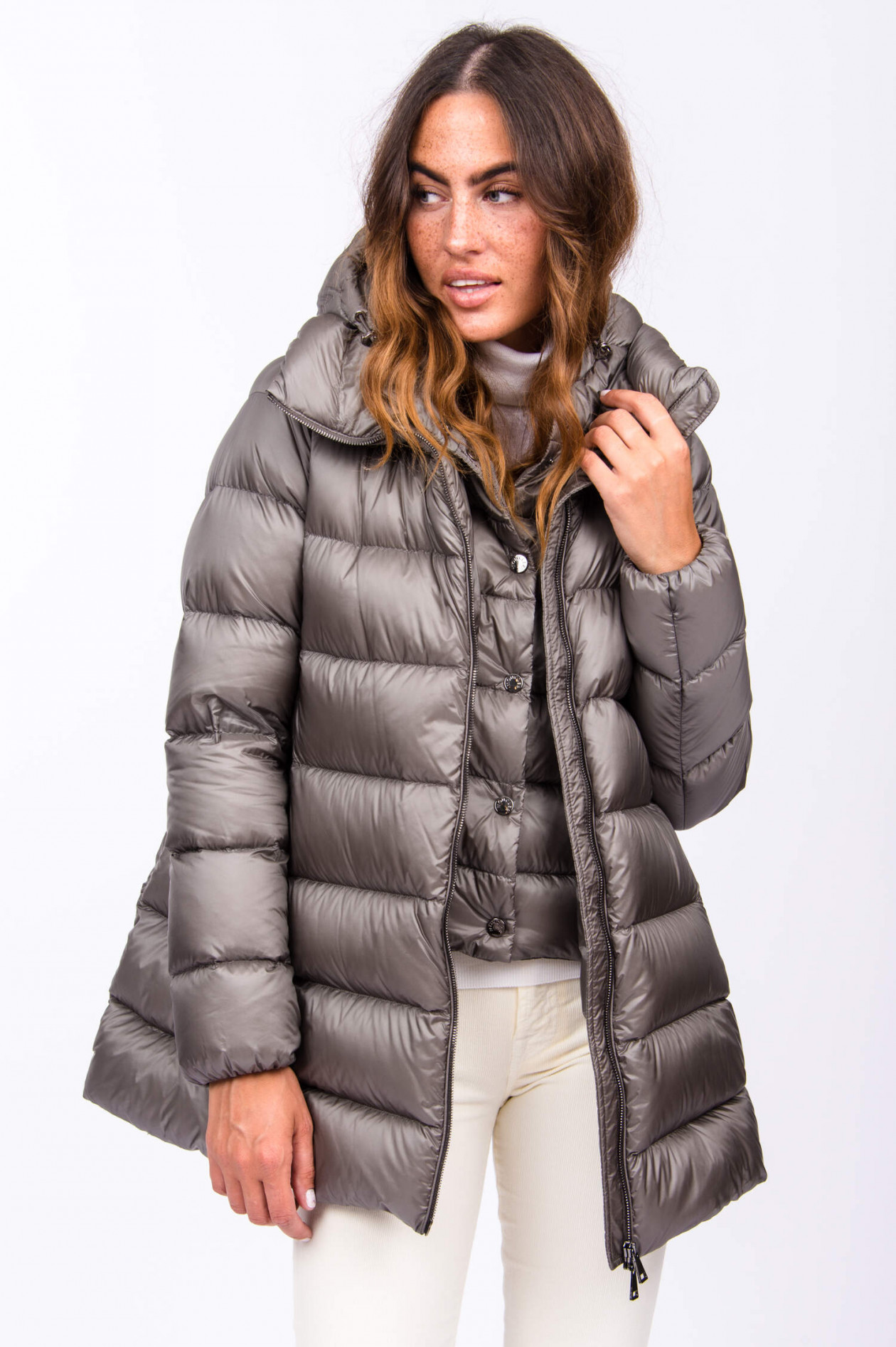 Moncler Daunenmantel ANGE in Graphit GRUENER.AT
