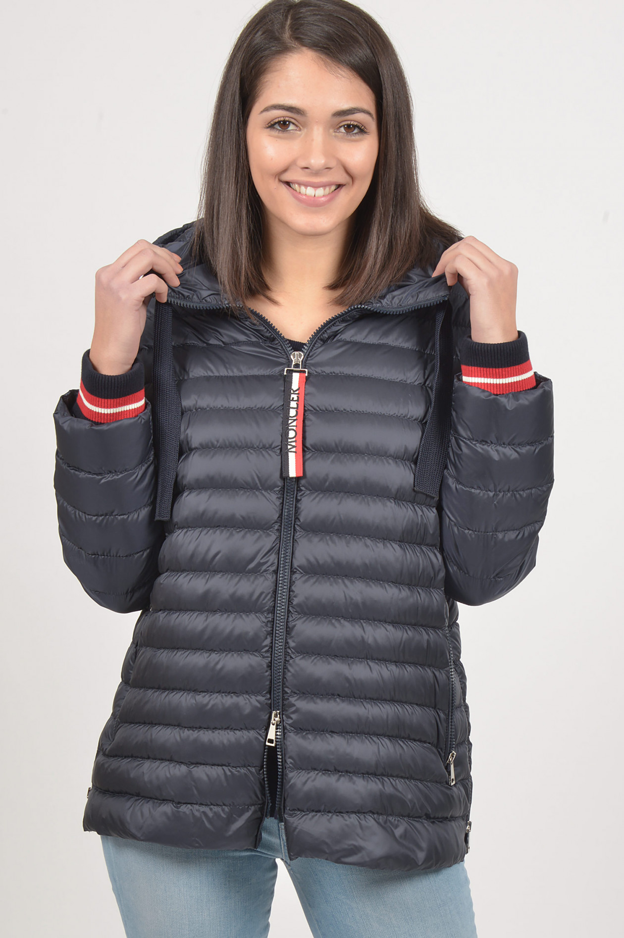 moncler benitoite