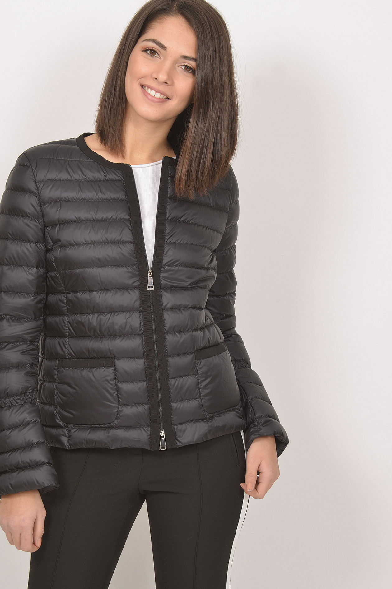 Moncler almandin shop