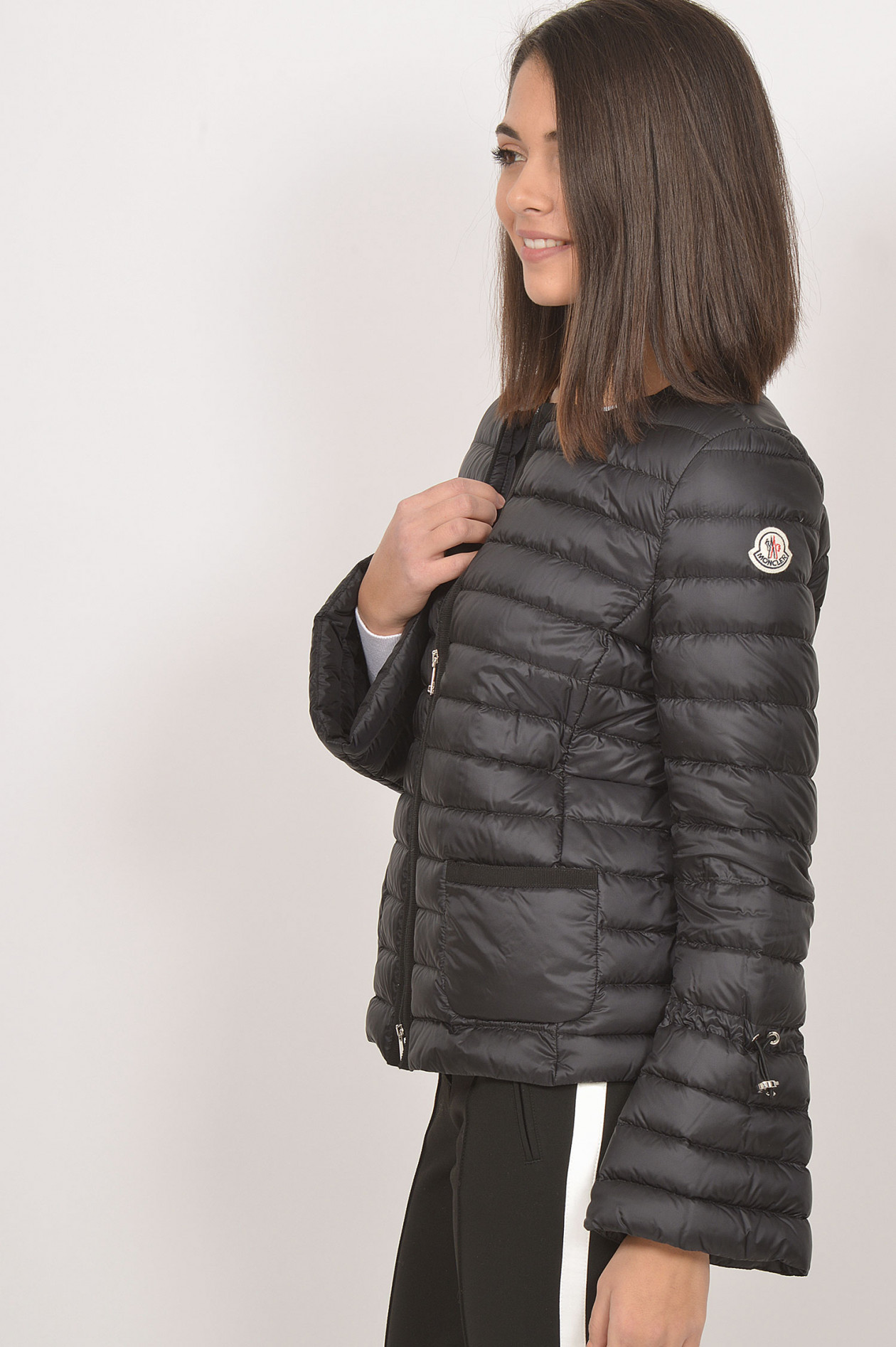Moncler almandin shop
