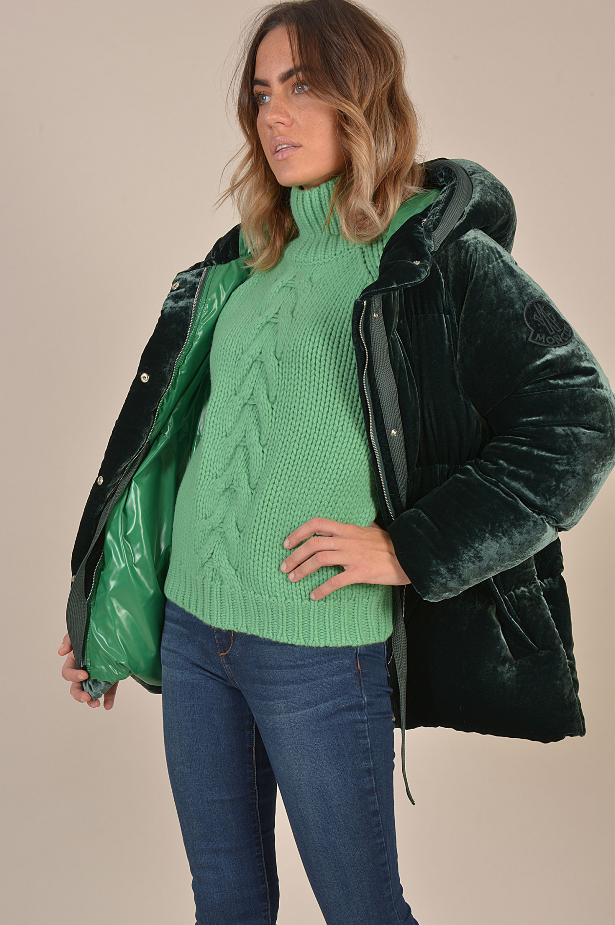 Moncler hotsell butor velvet