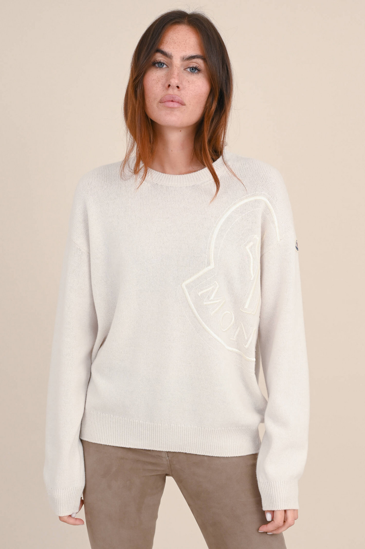 Moncler Pullover mit Stickerei in Natur GRUENER.AT