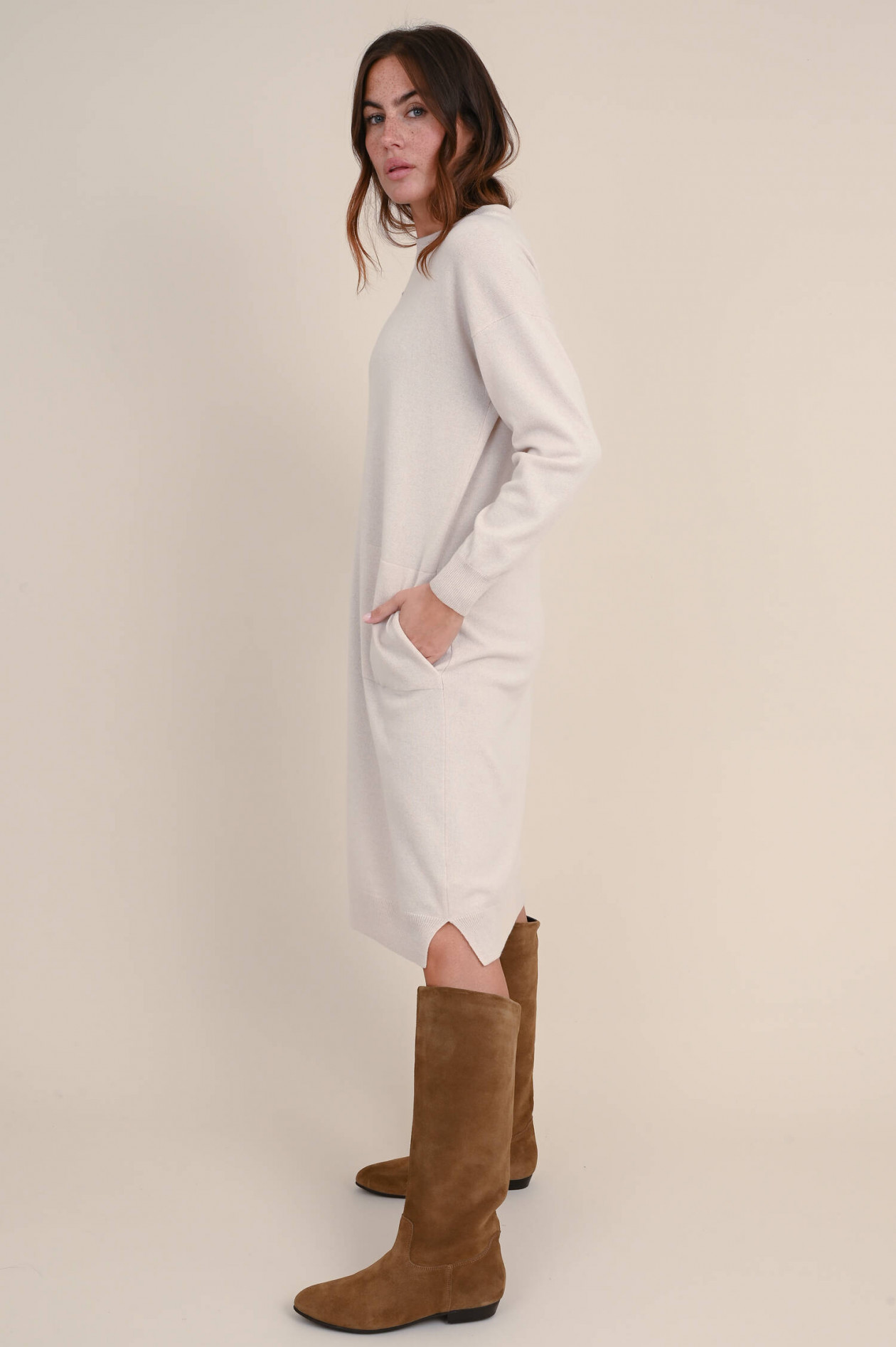 Peserico Strickkleid aus Wollmix in Creme | GRUENER.AT