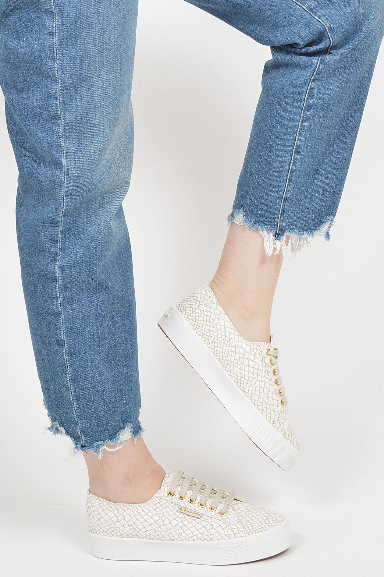 Superga Sneaker mit Schlangenoptik in Beige Natur GRUENER.AT