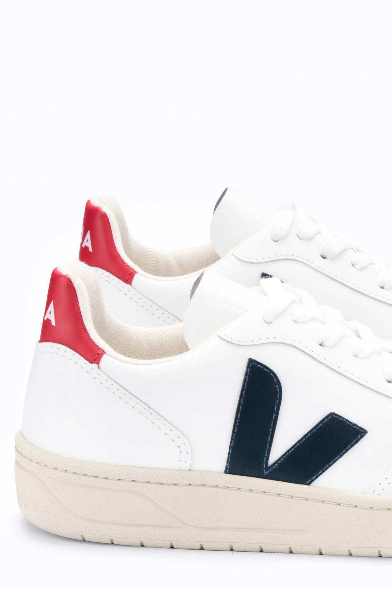V10 leather extra white nautico pekin cheap