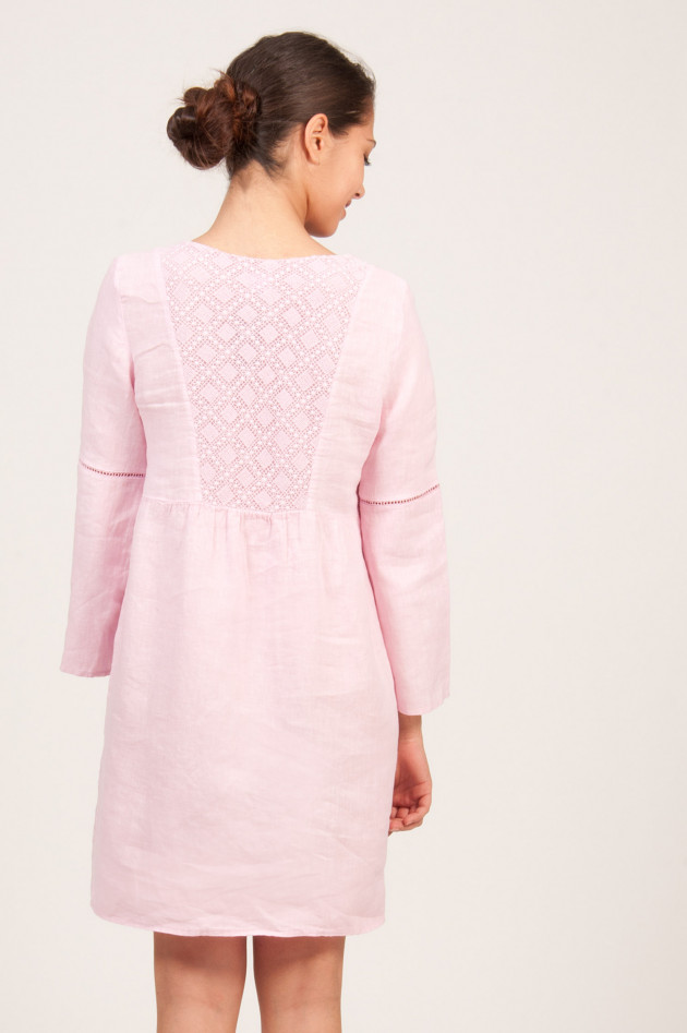 120% Leinen Leinenkleid mit Häkelspitze in Rosa | GRUENER.AT