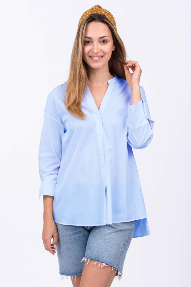 1868 Bluse OPPI in Hellblau