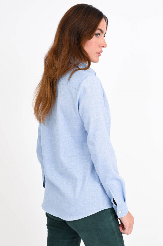 1868 Klassische Bluse aus Flanell in Hellblau meliert