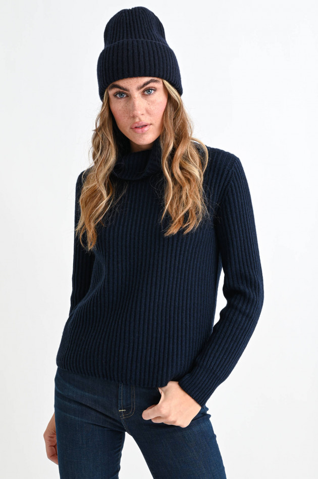 1868 Mütze aus Cariaggi Cashmere in Navy