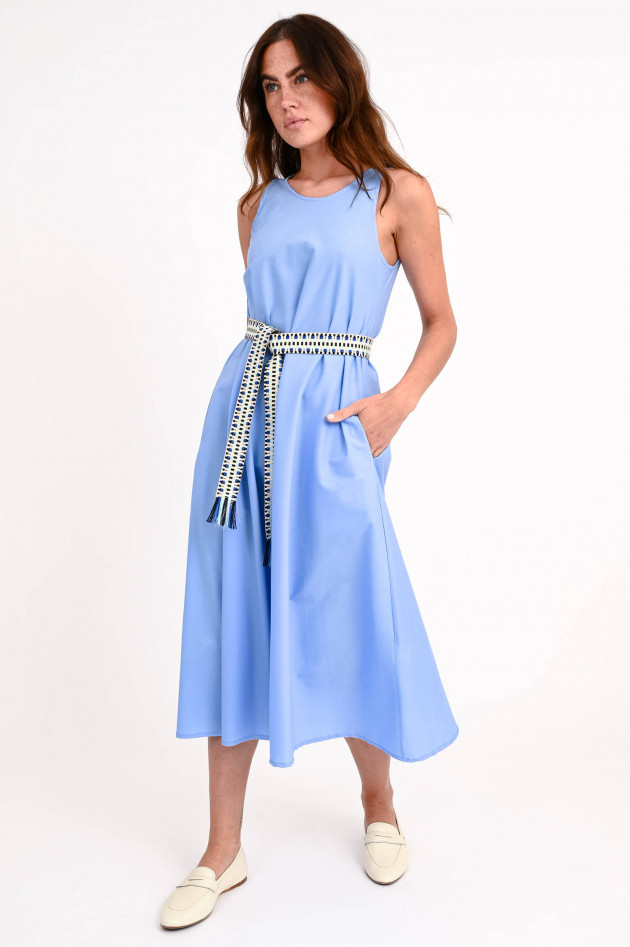 1868 Kleid mit A-Linie in Hellblau