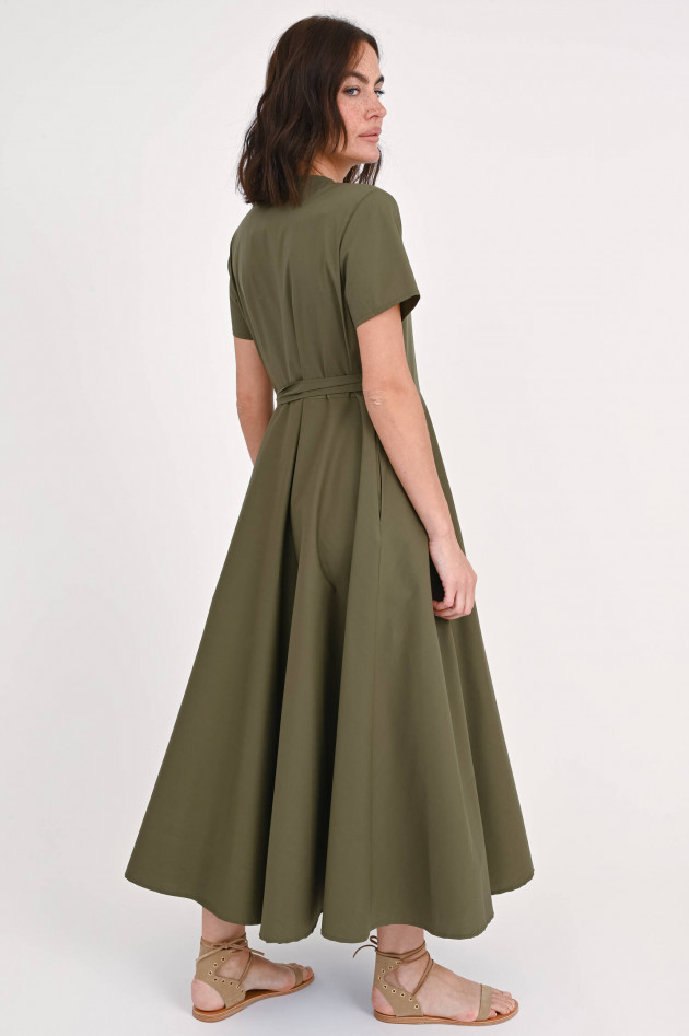 1868 Wickelkleid aus Baumwollpopeline in Oliv