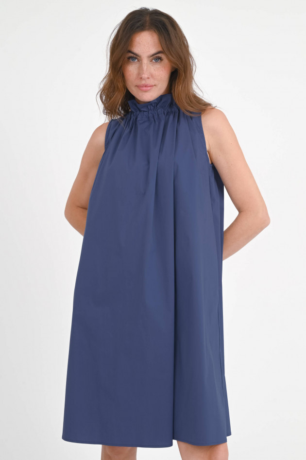 1868 Kleid ANGELA mit Rüschenkragen in Schieferblau