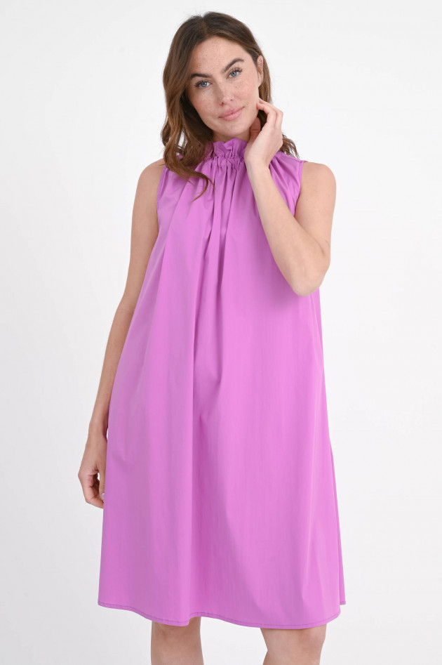1868 Kleid ANGELA mit Rüschenkragen in Radiant Orchid