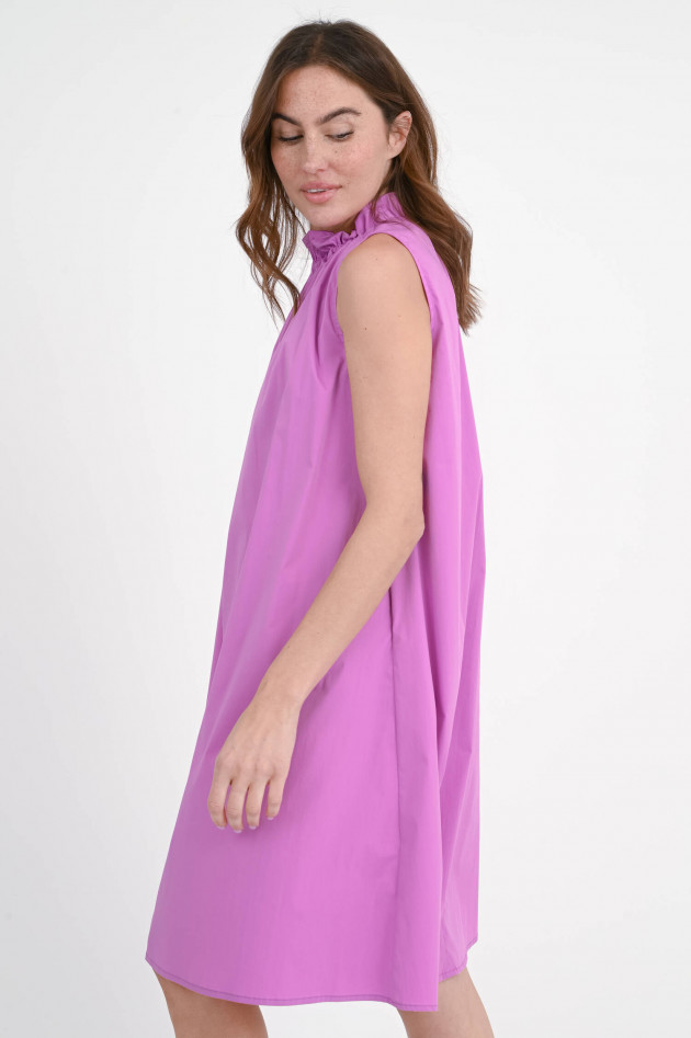 1868 Kleid ANGELA mit Rüschenkragen in Radiant Orchid