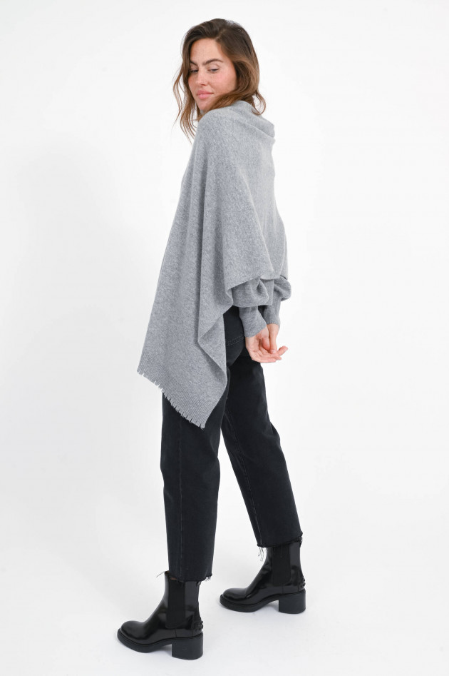 1868 Poncho aus Woll-Cashmere-Mix in Grau