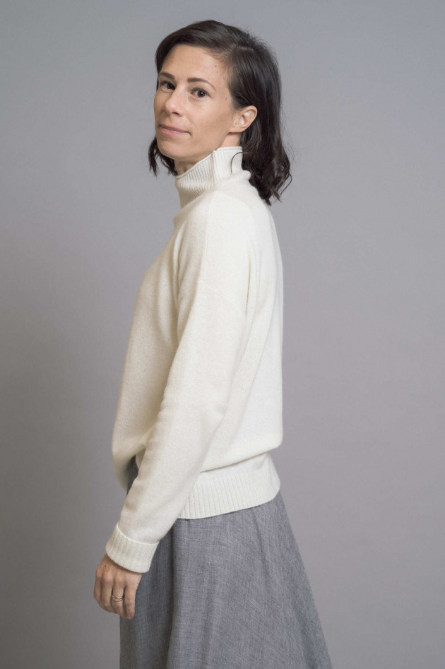 1868 Cashmere Turtleneckpullover in Offwhite