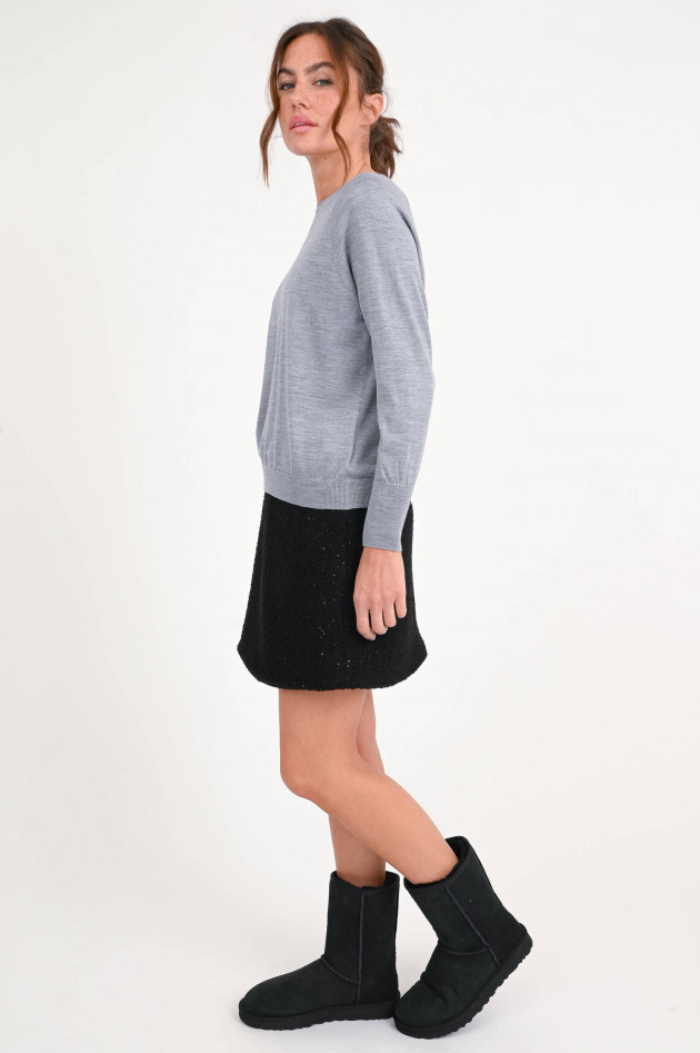 1868 Pullover aus Woll-Seide-Mix in Grau