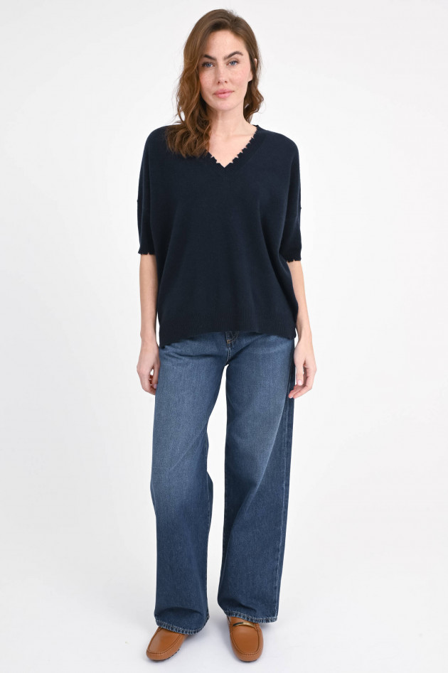 1868 Strickpullover mit Details am Saum in Hellblau