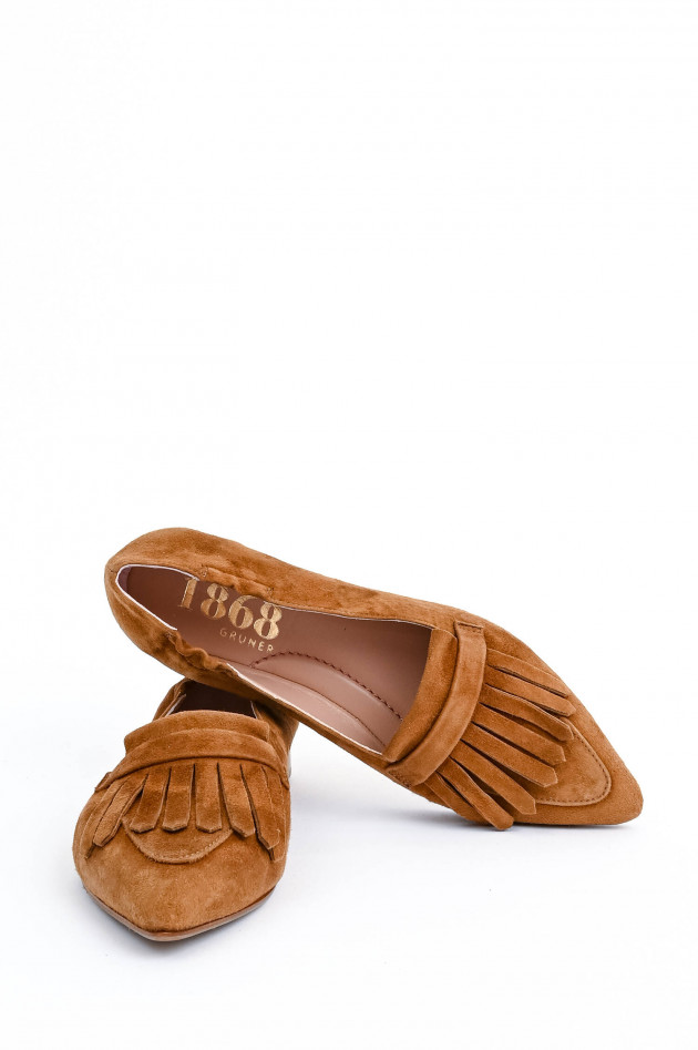 1868 Spitzer Veloursleder-Loafer in Cognac