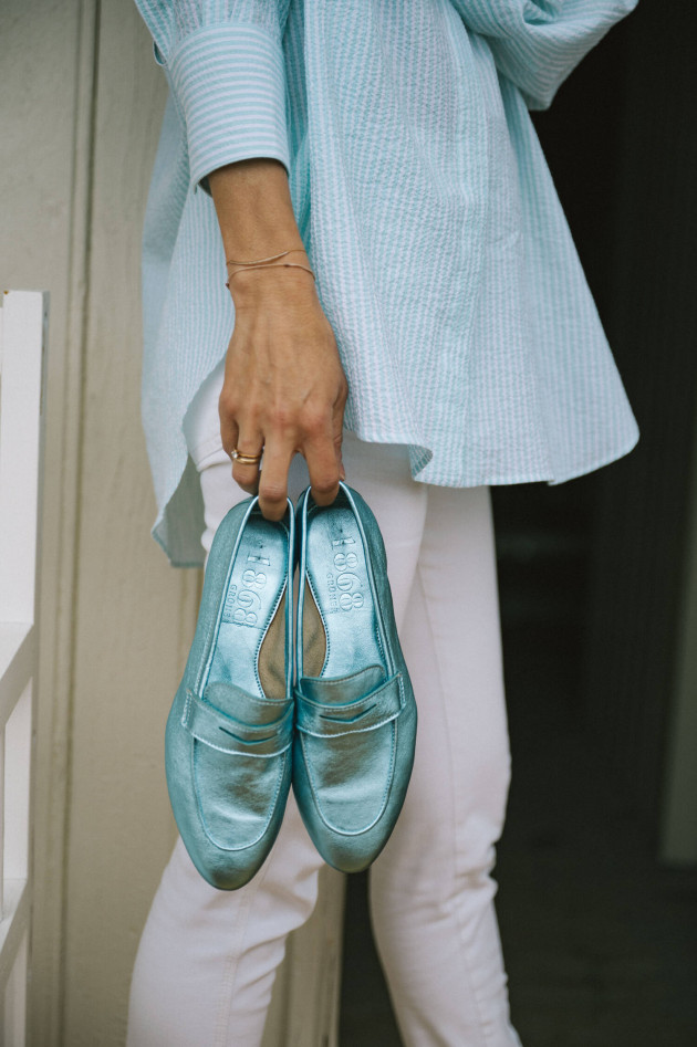 1868 Leder-Loafer in Hellblau Metallic