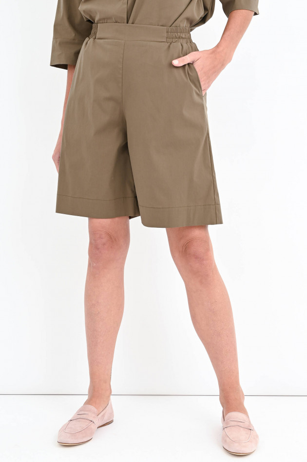 1868 Shorts mit elastischem Bund in Khaki