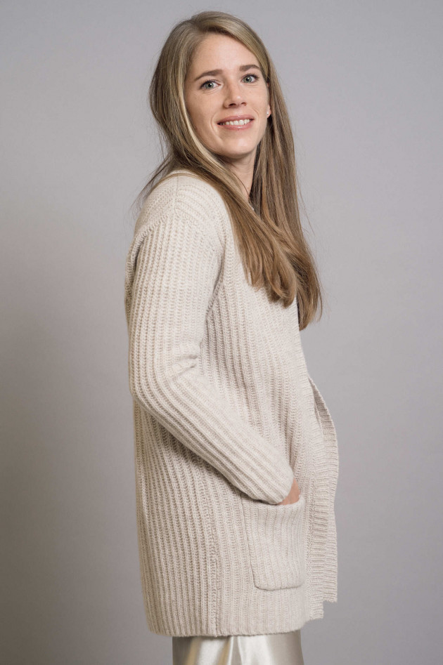 1868 Cashmere Cardigan in Beige