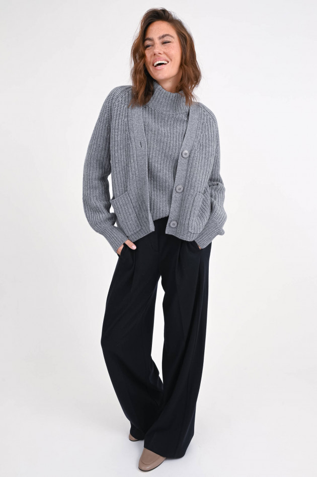 1868 Strickweste aus Woll-Cashmere-Mix in Grau
