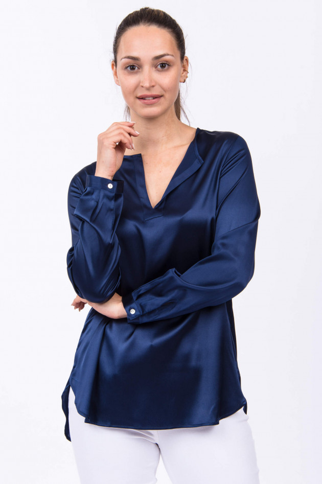 1868 Seidenbluse MASTRA in Navy