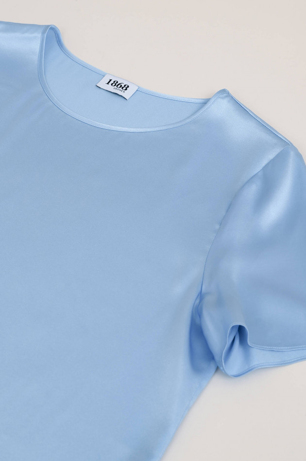 1868 Blusenshirt aus Seide in Hellblau