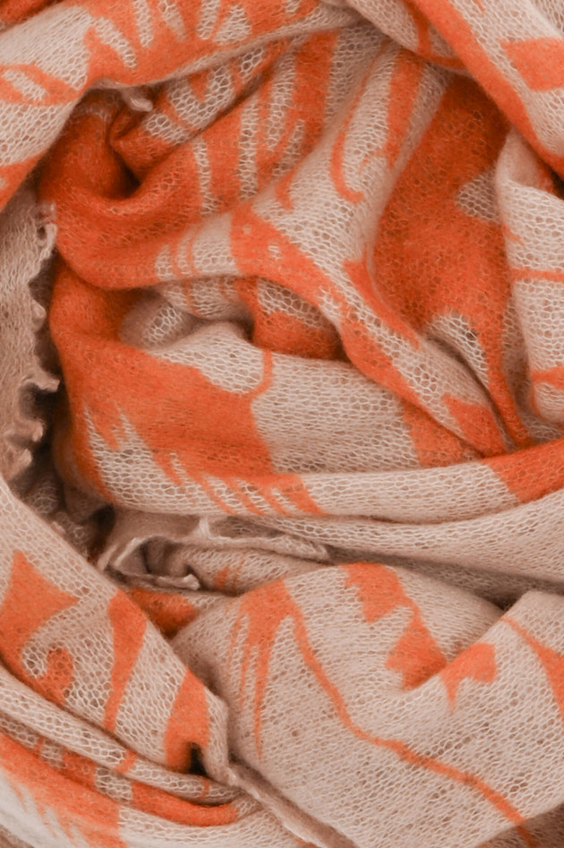 1868 Cashmere Schal mit Koi-Print in Puder/Orange