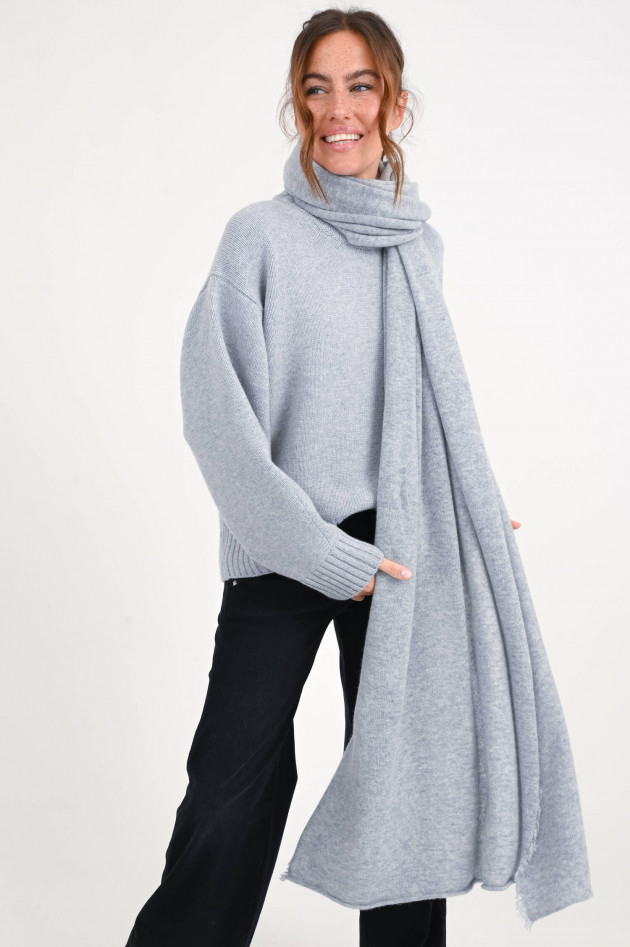 1868 Cashmere-Tuch in Hellgrau