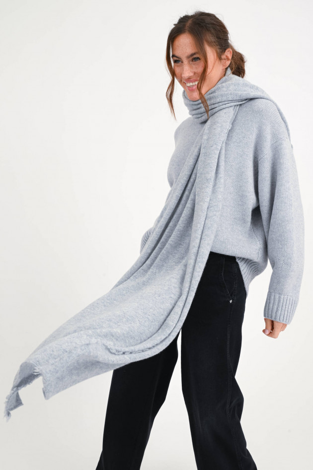 1868 Cashmere-Tuch in Hellgrau