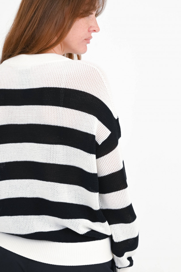Akris Punto Gestreifter Pullover in Schwarz/Weiß