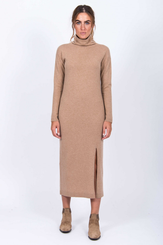 Allude Strickkleid mit Schlitz in Camel