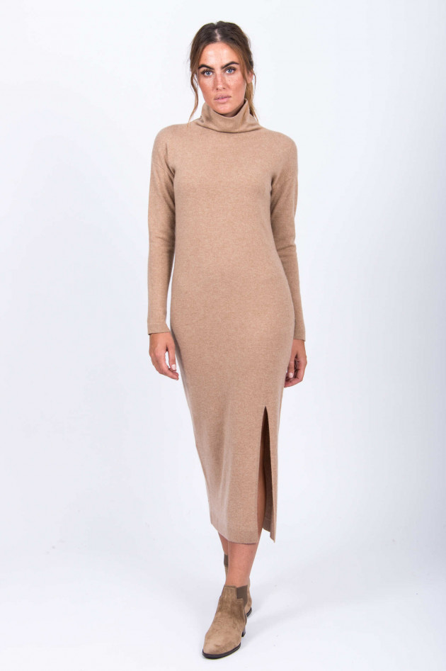 Allude Strickkleid mit Schlitz in Camel