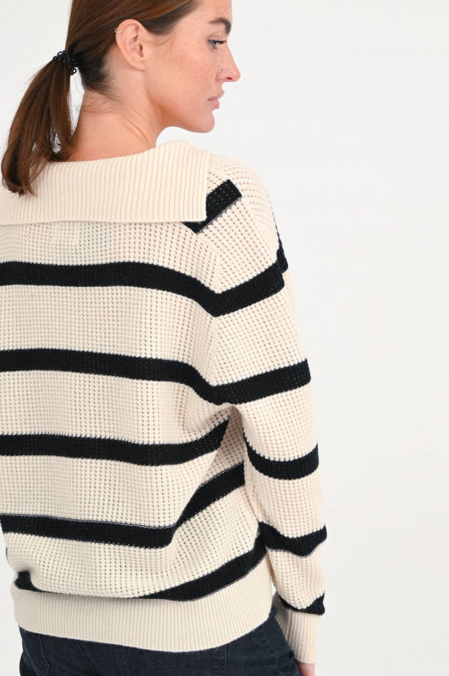 Allude Gestreifter Pullover in Schwarz/Natur