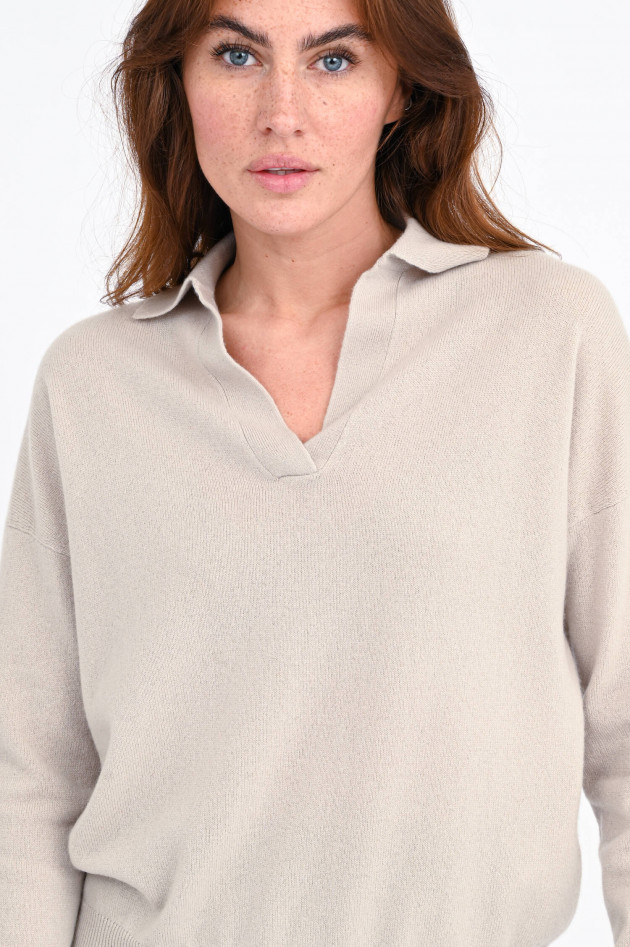 Allude Cashmerepullover mit Polokragen in Beige