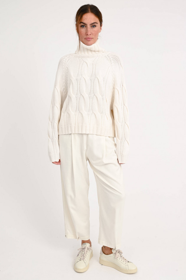 Allude Pullover mit Zopfmuster in Creme